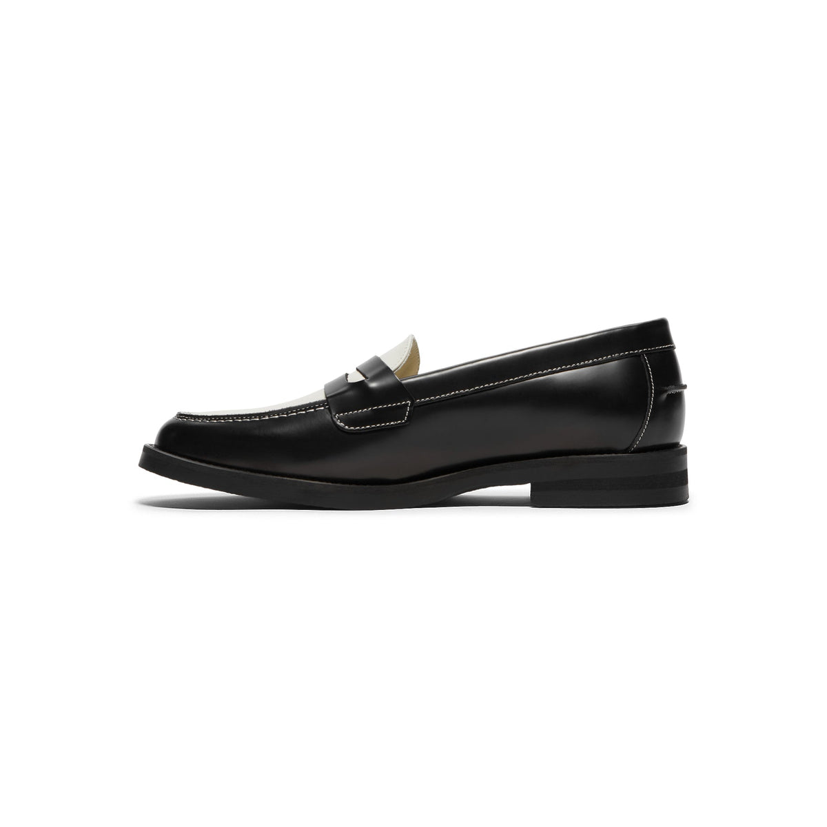 DUKE + DEXTER Wilde Black White Penny Loafer Womens (Black/White)