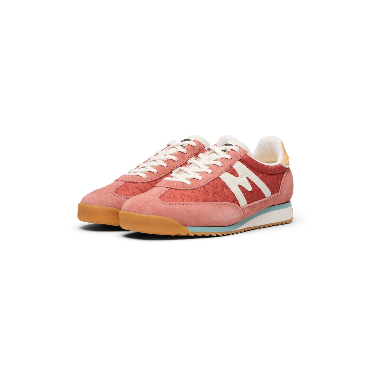 Karhu Mestari (Light Mahogany / Blanc De Blanc)