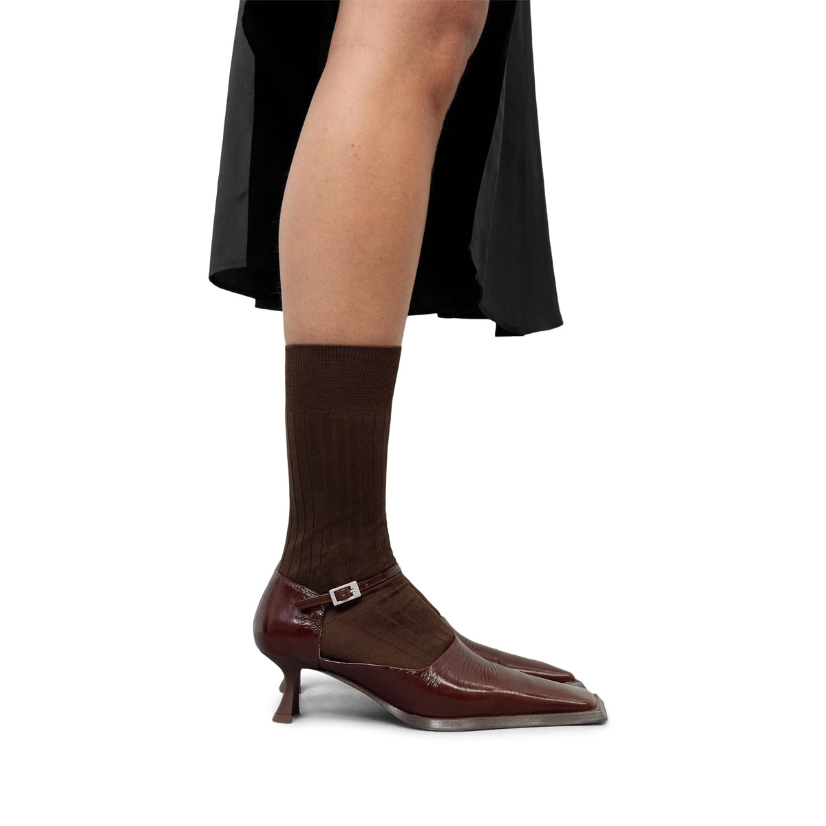 Miista Vern Courts (Brown)